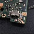 Nintendo Switch 2 USB-C-Leiterbahn- / Pad-Reparatur